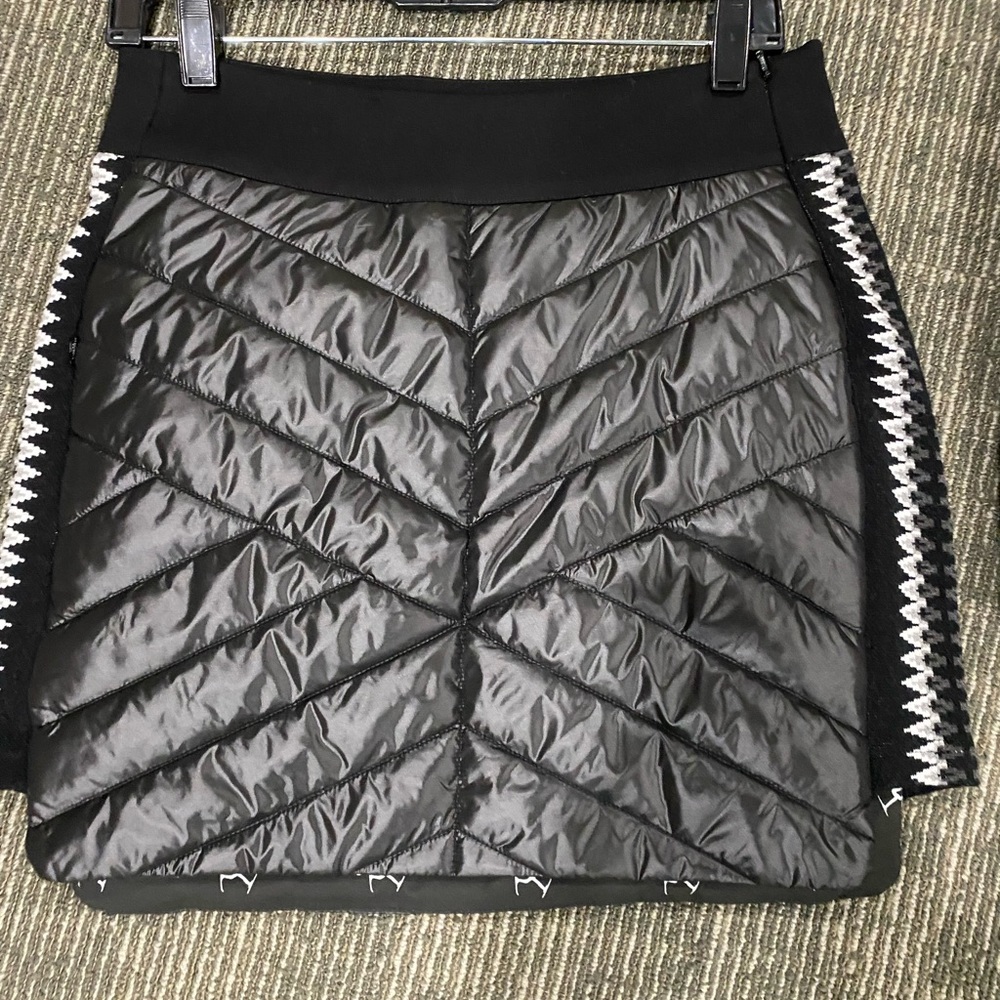 NWT Craving Insulated Skirt by Krimson Klover